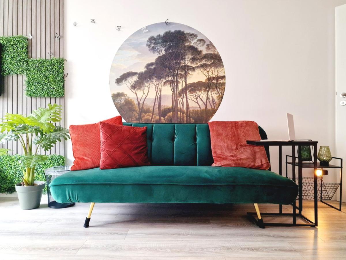 Urban Jungle Studio Apartment Offenbach am Main Luaran gambar